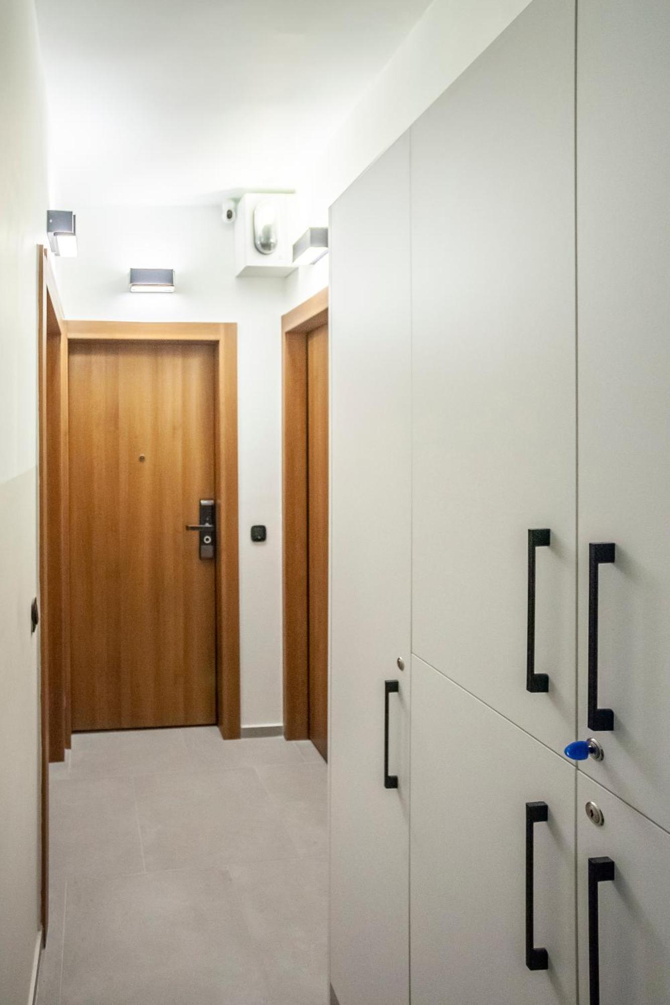 Mazi Rooms Charilaou 2,3 Thessaloníki Ngoại thất bức ảnh